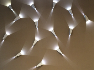 armaturen maken bijzondere lichtpatroon